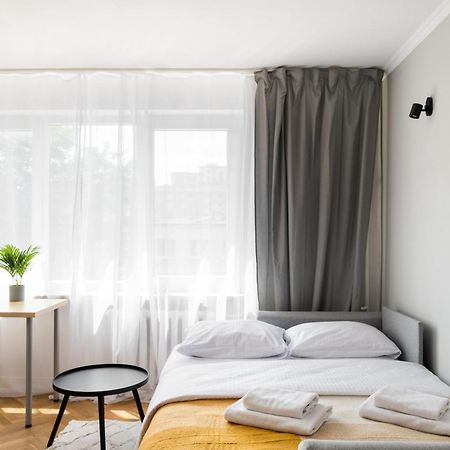 Karmelicka Pleasant Studio Warsawa Bagian luar foto